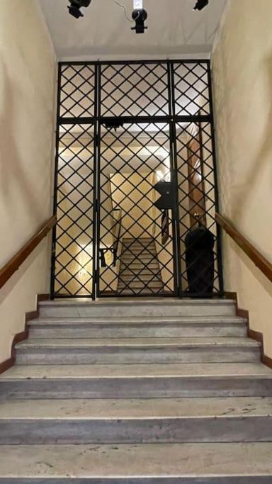 Vicolo San Trifone By Hili Apartment Rome Exterior photo